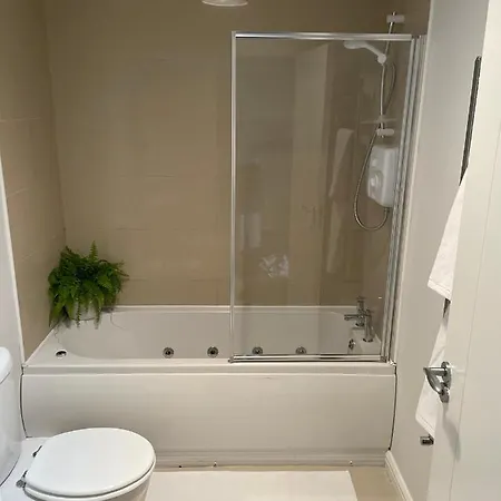 Private Double & Bathroom * Naas